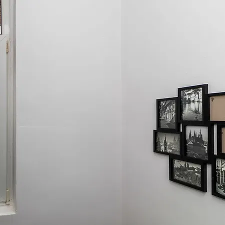 Hostel New In Praga