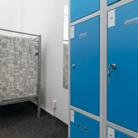 New In Albergue Praga