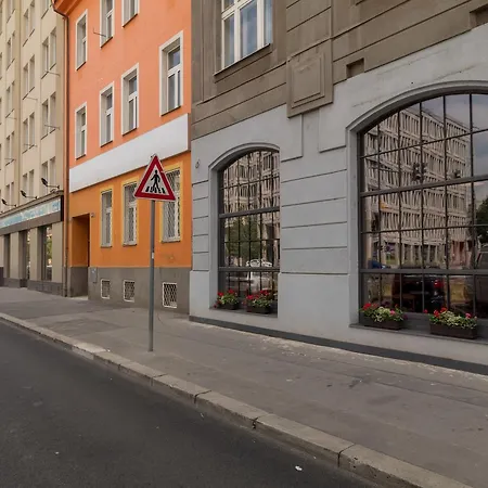 Albergue New In Praga